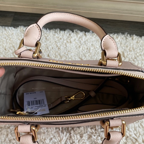 ‼️SOLD‼️Michael Kors Ciara small bag soft pink/gold - Picture 4 of 7